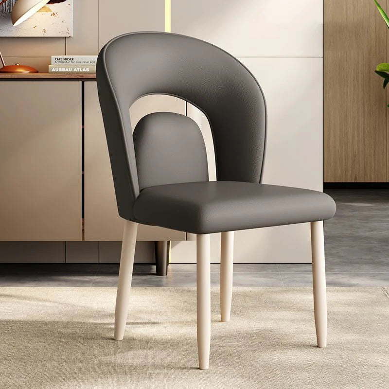 Lot 2 chaises minimaliste