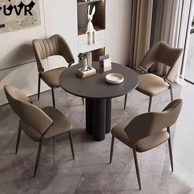 Lot 2 chaises moderne
