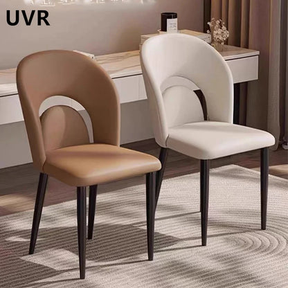 Lot 2 chaises minimaliste